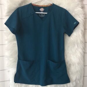 DICKIES Scrubs Women's EDS Signature V-Neck Scrub Top